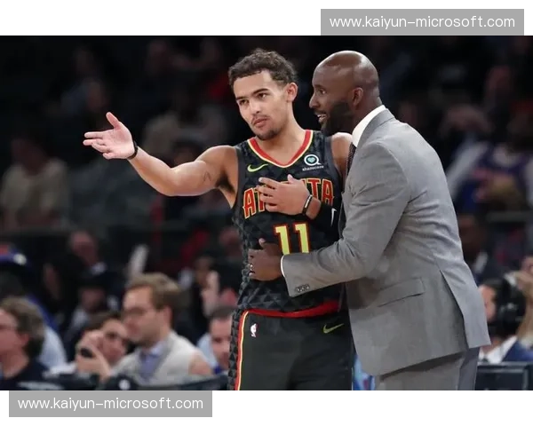 老鹰沃克传导球流畅 15分4助攻展现替补阵容组织能力